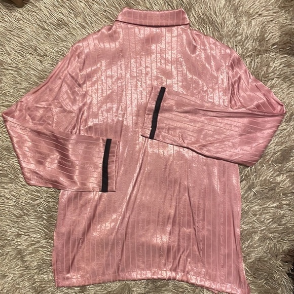 VICTORIA’S Secret Pink Satin Button Down Long Sleeve Night Top Medium - Picture 8 of 8